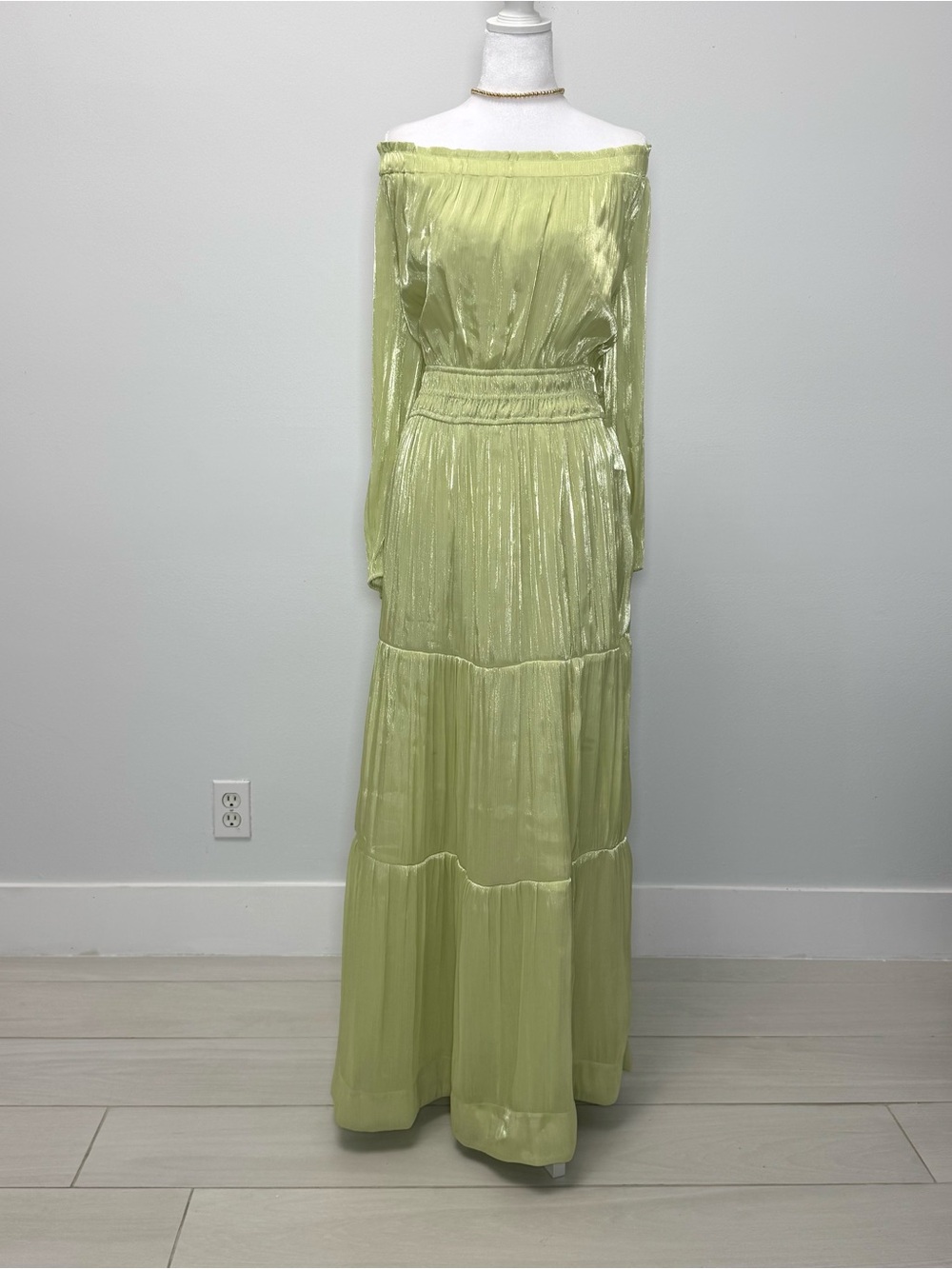 Anthropologie Romantic Somerset Off Shoulder Maxi Dress NWT Small Wedding - Picture 6 of 8